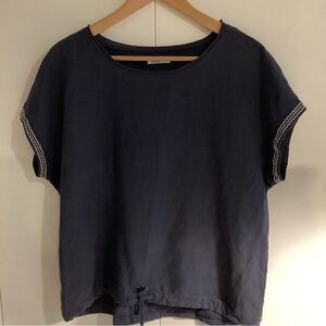 Verse Blue linen/cotton top with white trim sleeves and drawstring waist lg